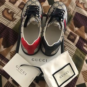 Kids Gucci GG Supreme Low Top
